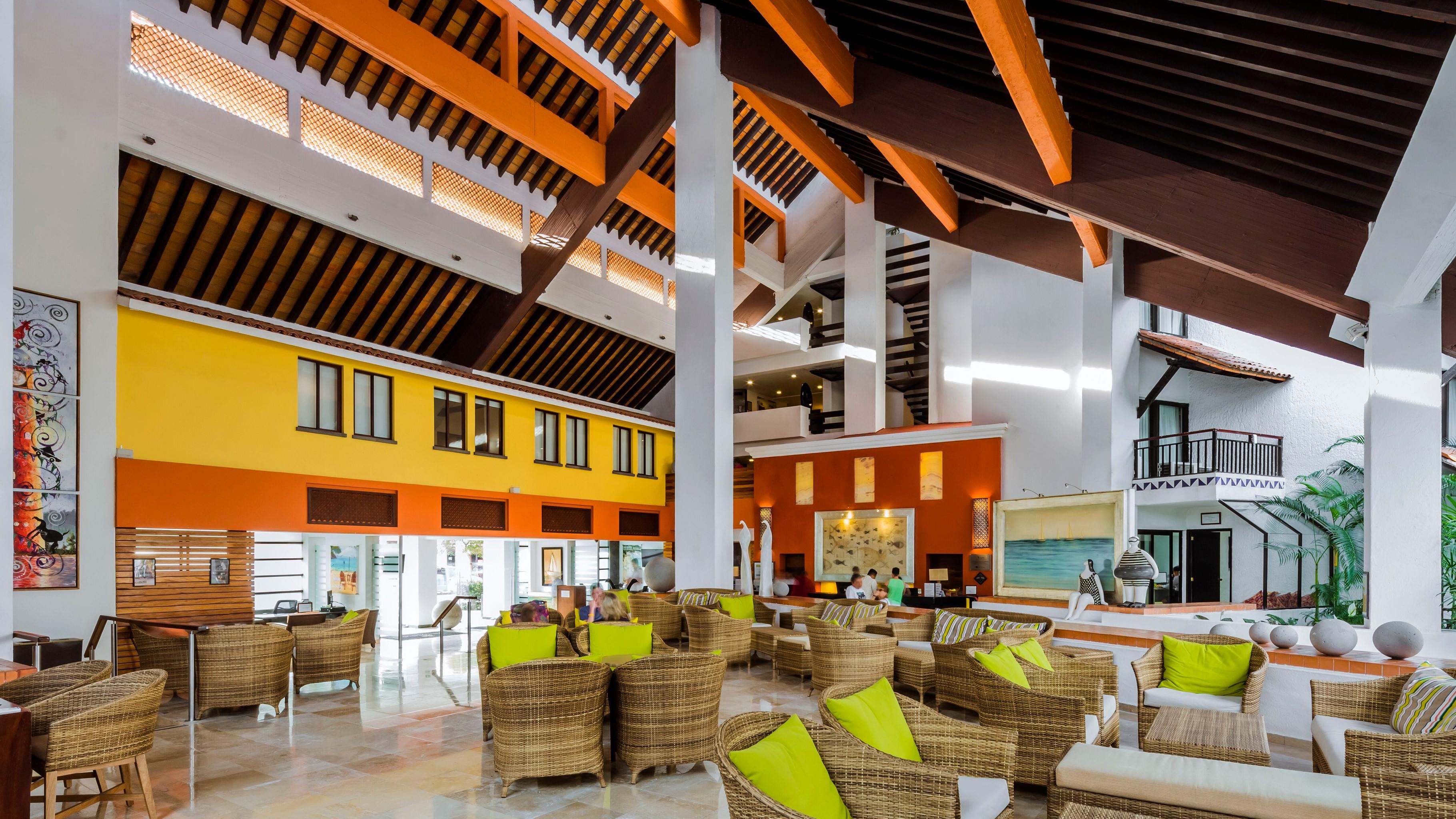 Buenaventura Grand Hotel & Great Moments Пуерто Валярта Екстериор снимка